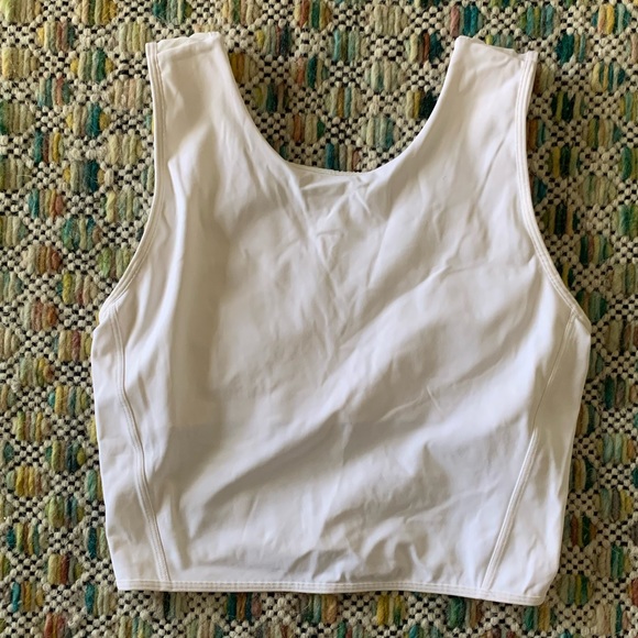 Lululemon Femme Force Crop Tank - Picture 2 of 7